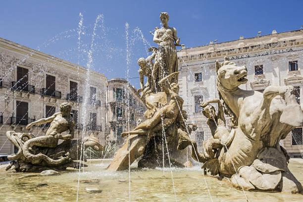 Appartamento Al Posto Giusto Syracuse Exterior foto
