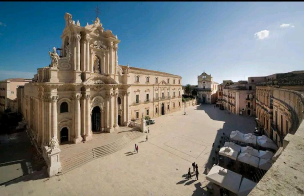 Appartamento Al Posto Giusto Syracuse Exterior foto